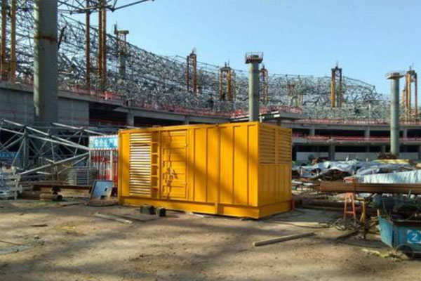 永春发电机出租如何判断空气滤清器是否需要更换？